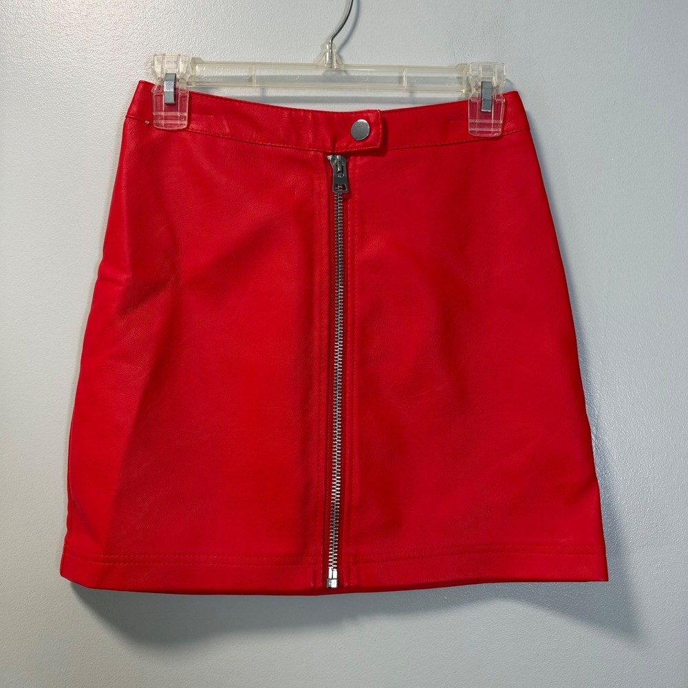 Topshop Red Faux Leather Exposed Zip Mini Skirt 27A07PRED Size US 2